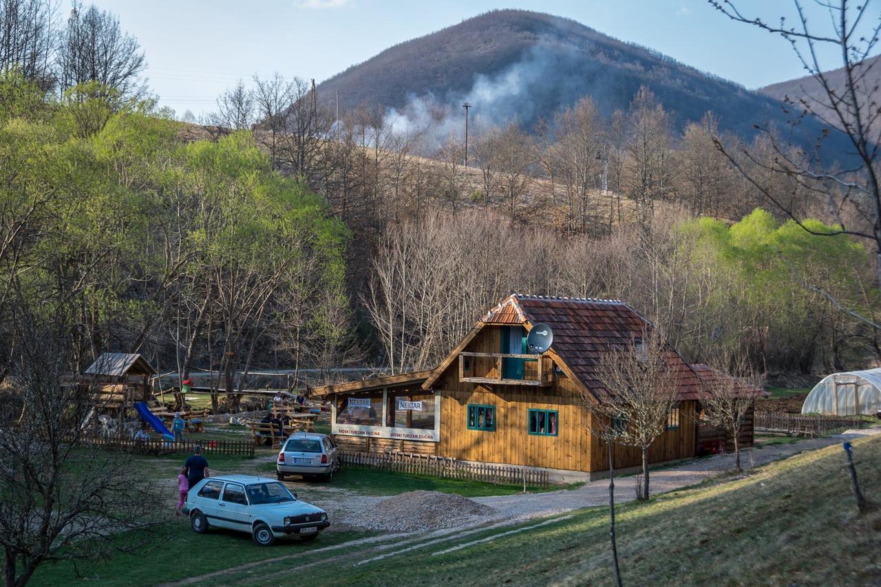 Отель Seoski Turizam Zilicina Rogatica Экстерьер фото